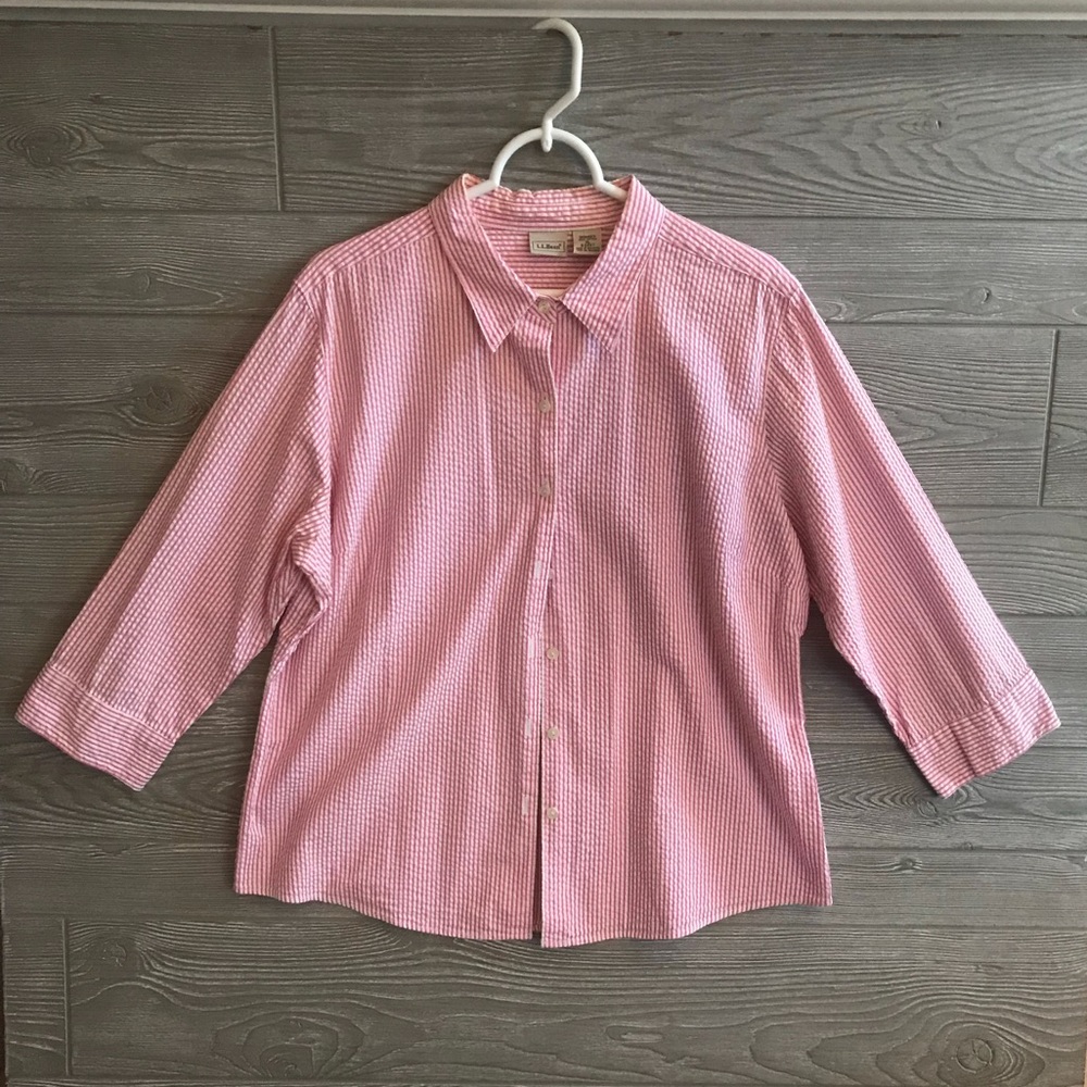 LL Bean Essential women’s Seer Sucker pink /white